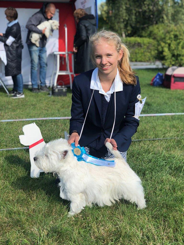 1 pris juniorhandling Sandra Samuelsson med Dexter